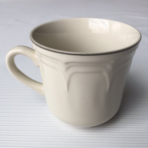 Stoneware Japan Coffee Tea Cup White Flower Floral Beige Vintage MCM Set of 5 - Picture 5 of 12